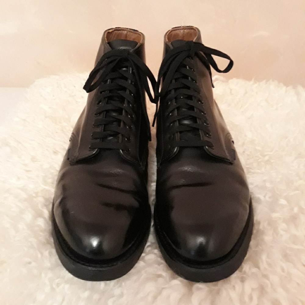 Postman oxford redwing